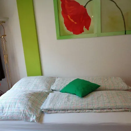 Ferienwohnung Oberhausen - Gasometer * Oberhausen (North Rhine-Westphalia)